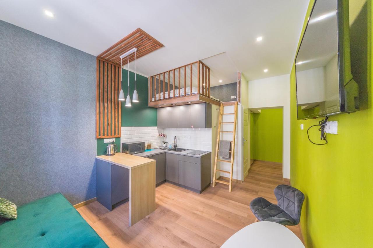 Stare Miasto Seredynskiego Apartment *