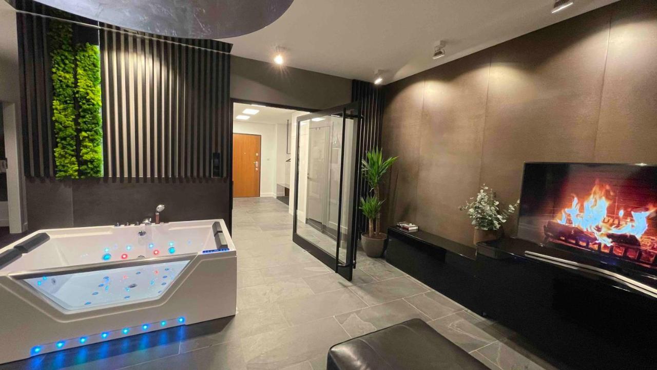 Apartment Magspace River View Jacuzzi