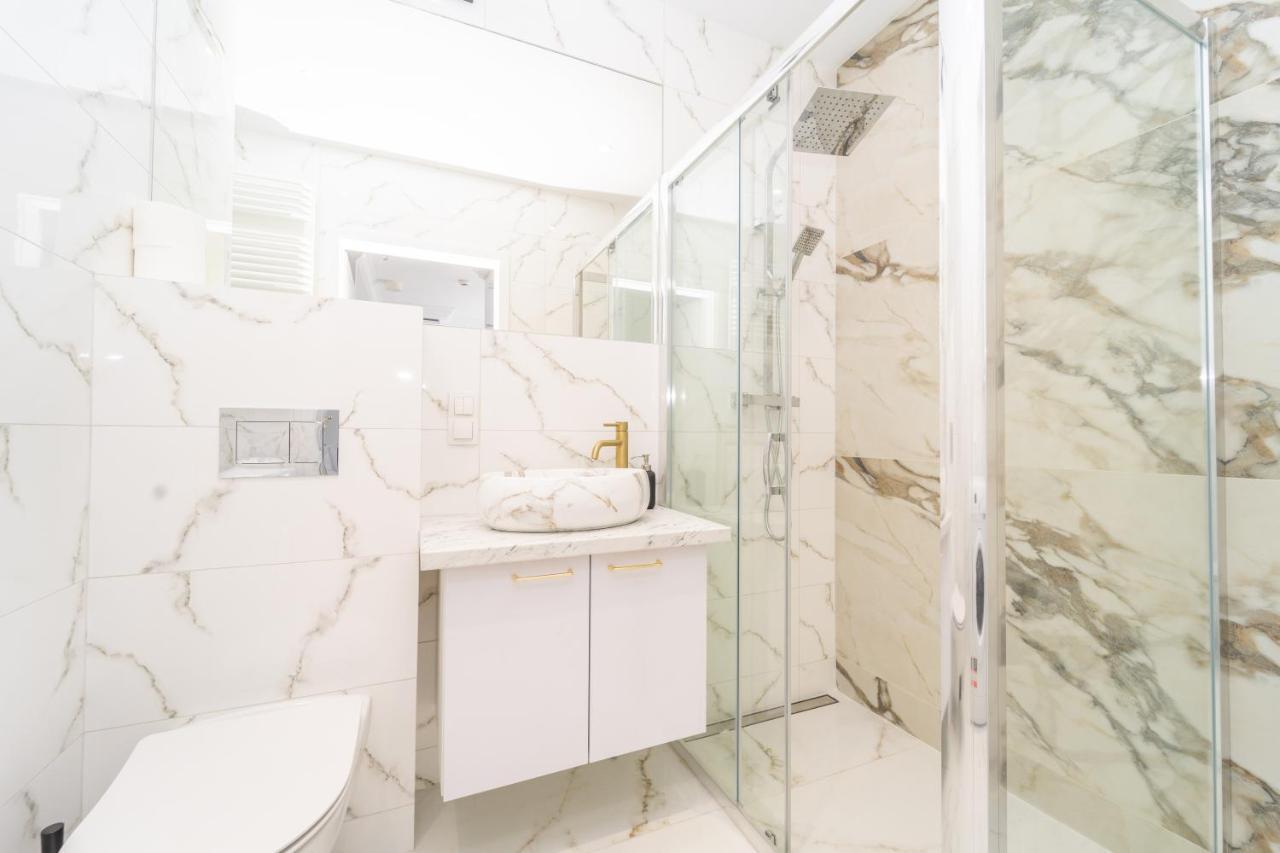 Mira Ii Apartament