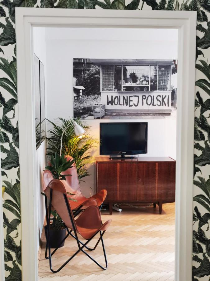 Wolnej Polski Apartment *
