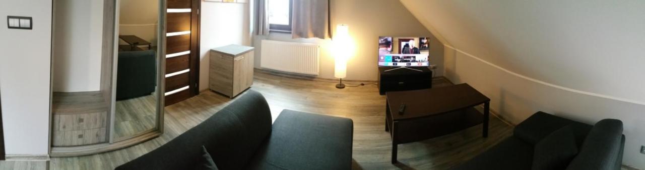 Zacisze Apartment *