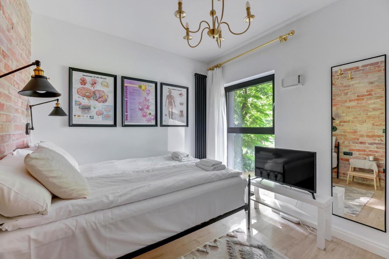 Winter 5min Old Town Apartment *