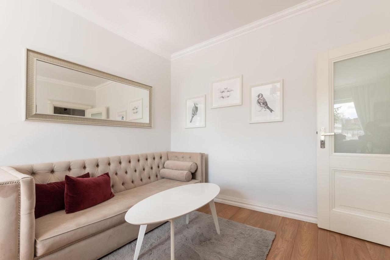 Apartment Elegant Near Old Town - Free Parking *