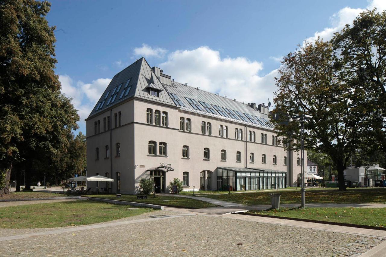 Lofty Kampus Garnizon Aparthotel *