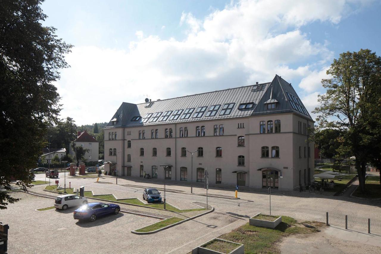 Lofty Kampus Garnizon Aparthotel *