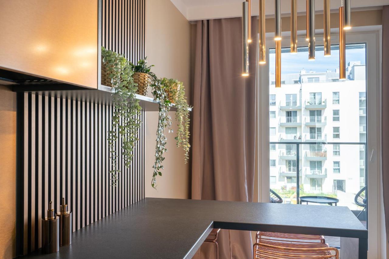 Golden Rose Apartment