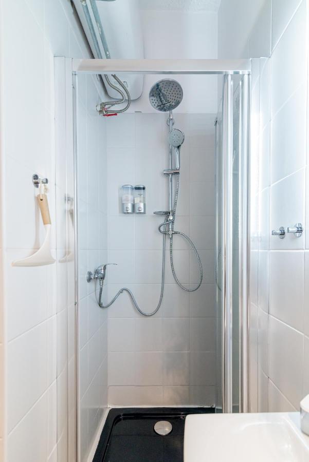 Apartament Lux In White *