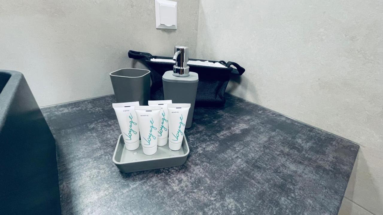 Labar Apartment *