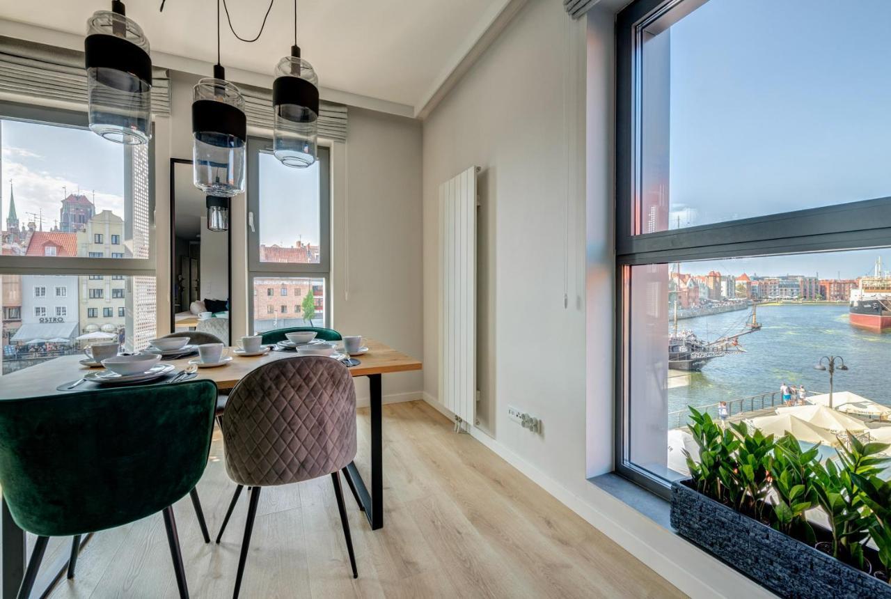 The Black Crane Apartment