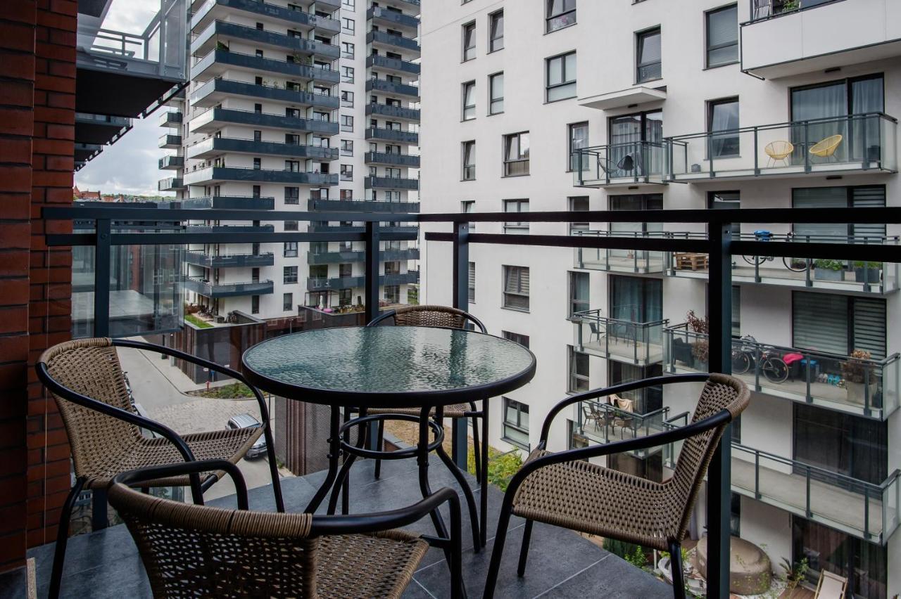 Shipyard - Free Private Parking Apartment *