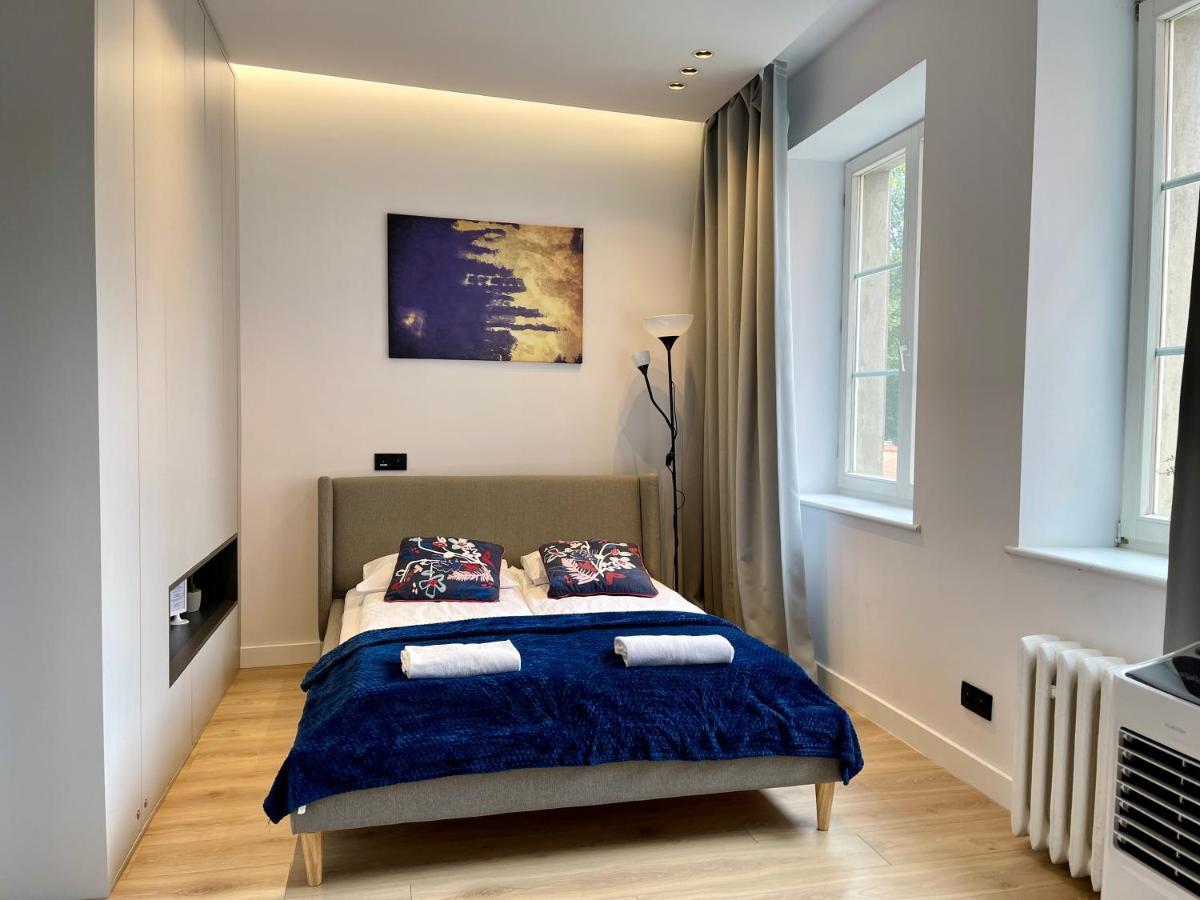 Comfy - Old Town Center Apartment *