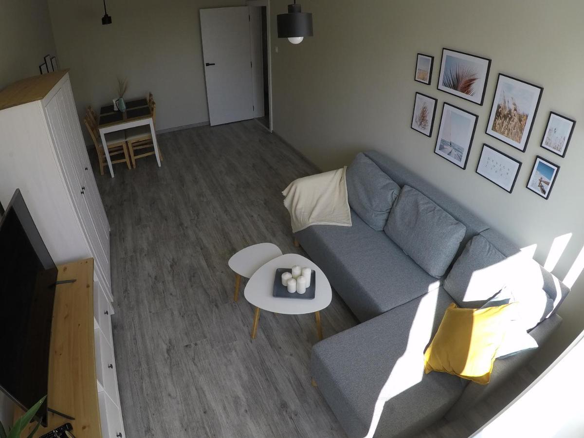 Apartment 450m From The *
