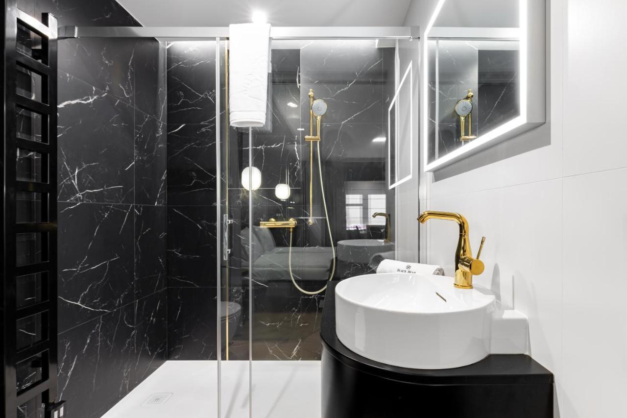 Aparthotel Black Bear