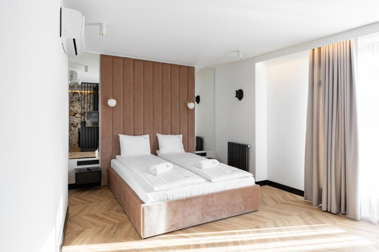 Black Bear Aparthotel *