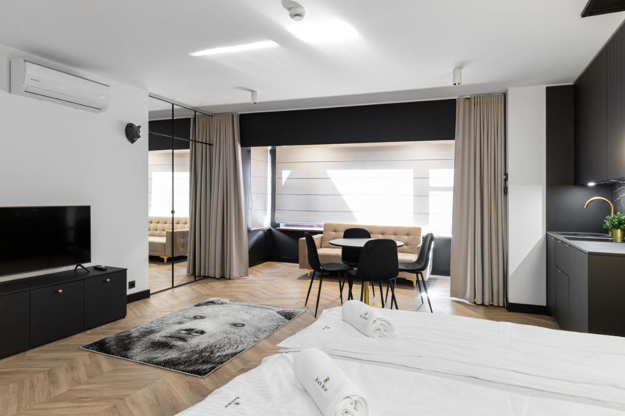 Black Bear Aparthotel *
