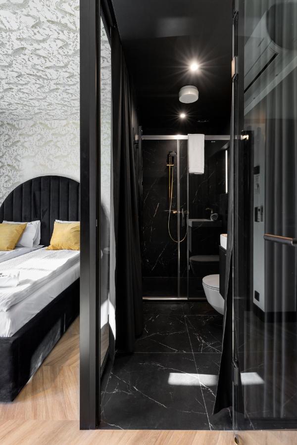 Aparthotel Black Bear