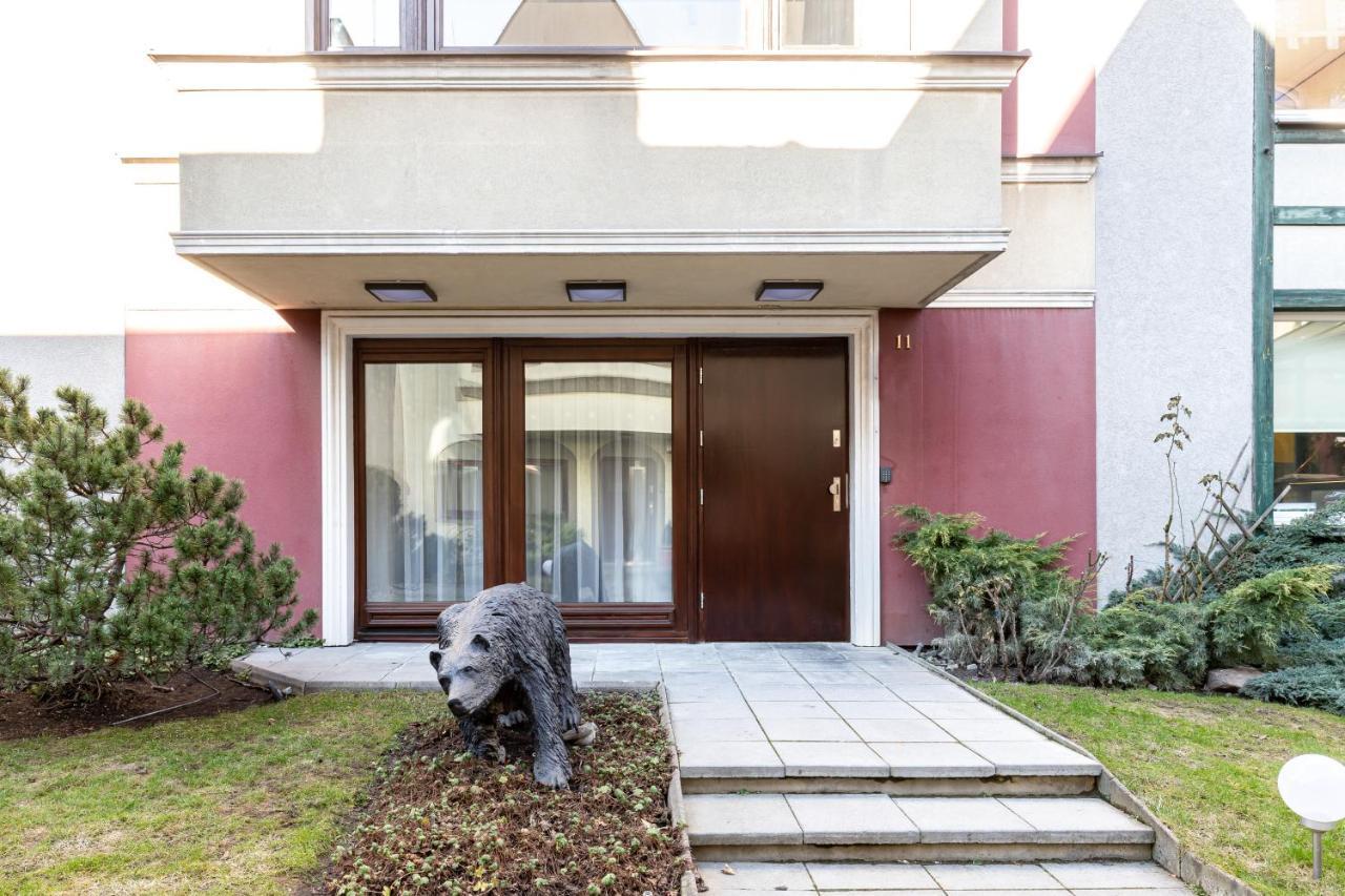 Black Bear Aparthotel