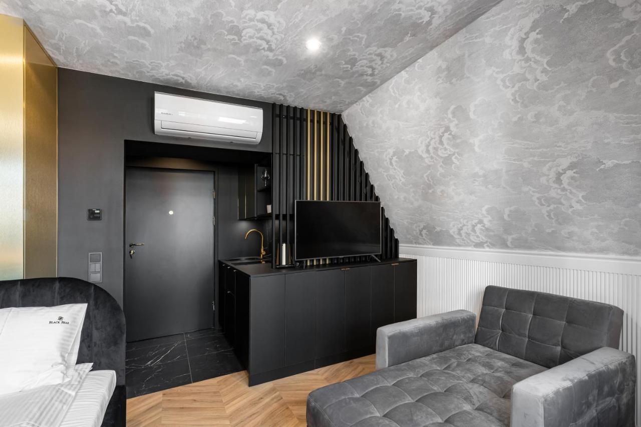 Aparthotel Black Bear Gdansk