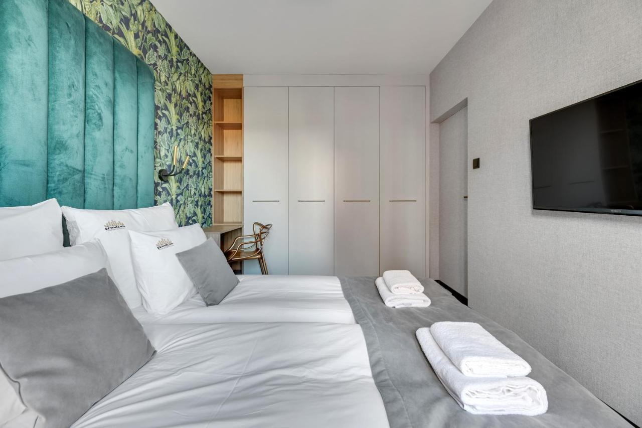 Grano - Pool, Sauna, & Parking By Downtown Apartment