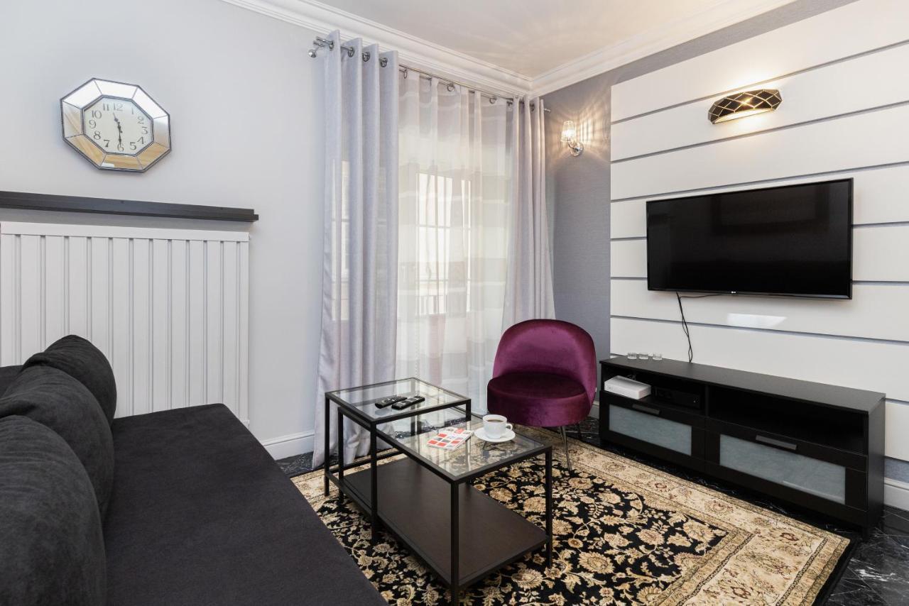 Pod Neptunem By Renters