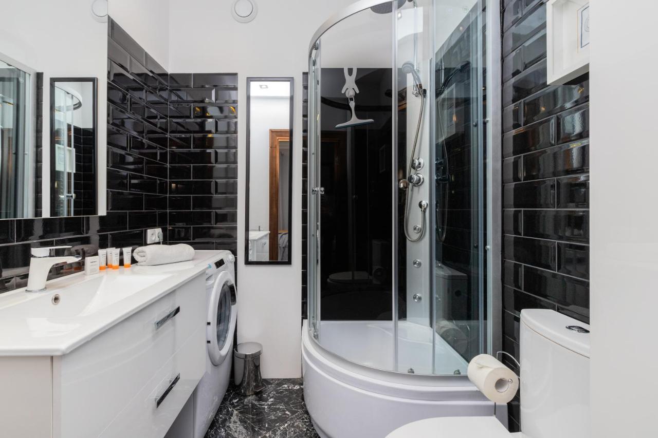 Pod Neptunem By Renters