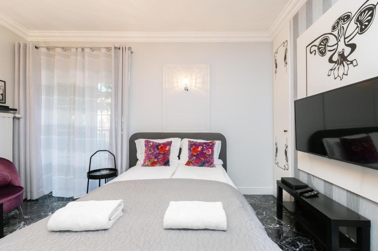 Pod Neptunem By Renters * Gdansk