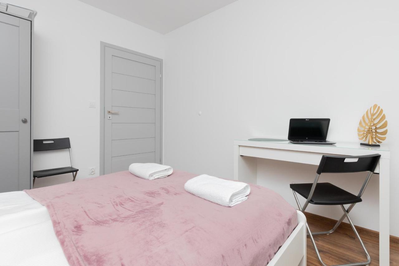 Apartment Rewita Wrzeszcz By Renters *