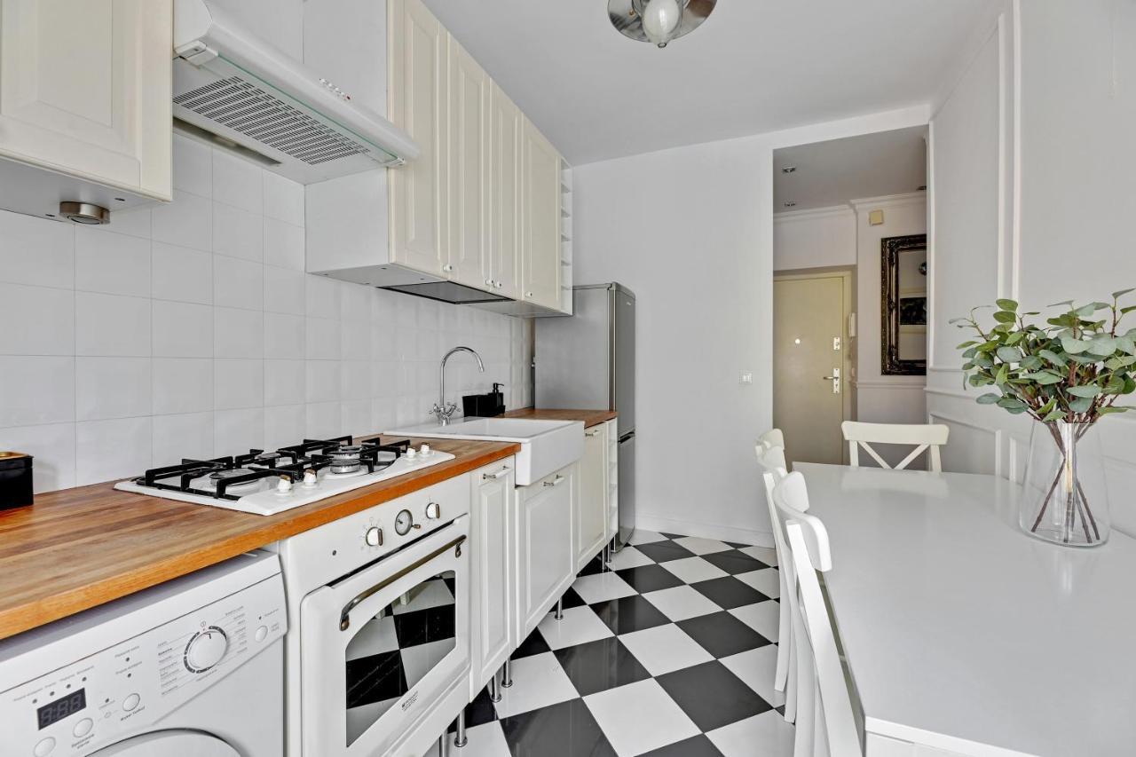 Dlugi Targ Street, Main Old Town & Riverside By Downtown Apartment Gdansk