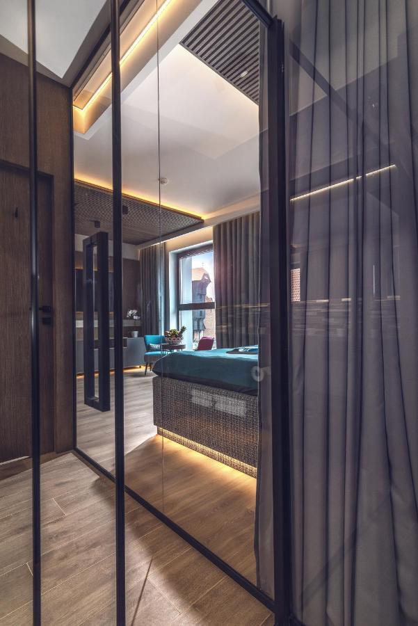 Marin Exclusive & Private Garage * Gdansk