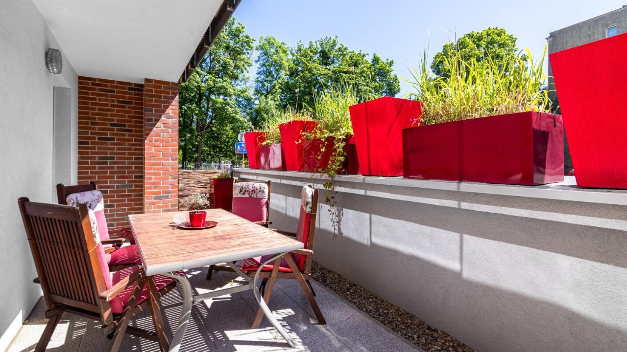 Apartment Comfy - Stare Z Ogrodem *