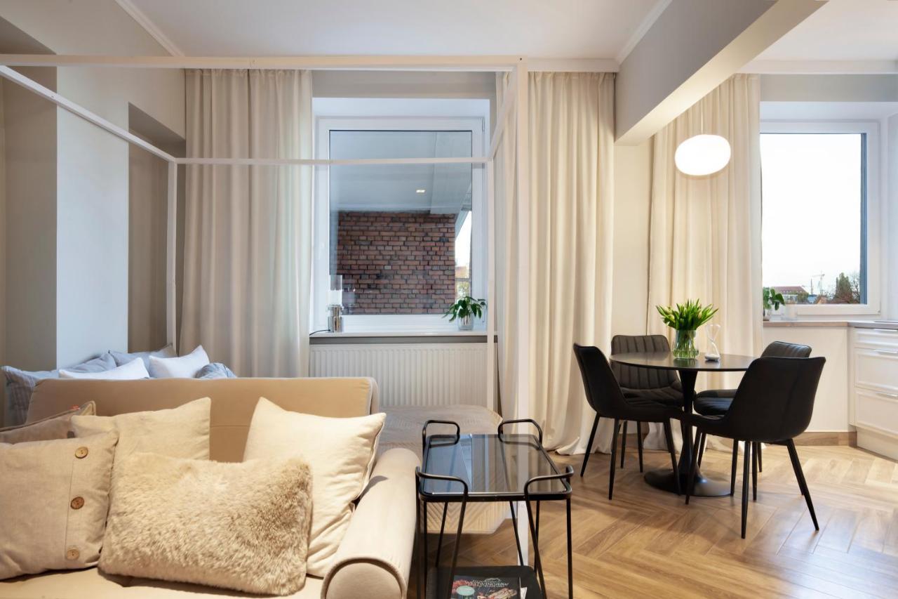 Elite Old Town Center Premium Apartment