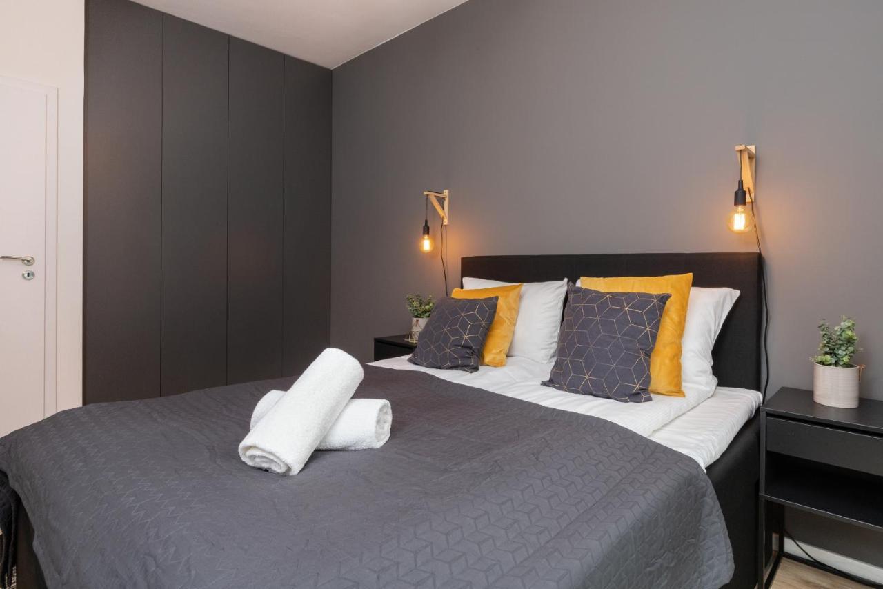 Rajska 8 Old Town By Renters Prestige Apartment *
