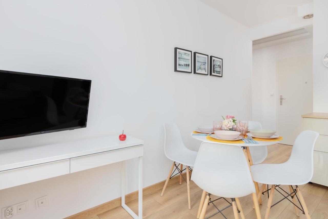 Browar Gdanski By Renters Lägenhet *