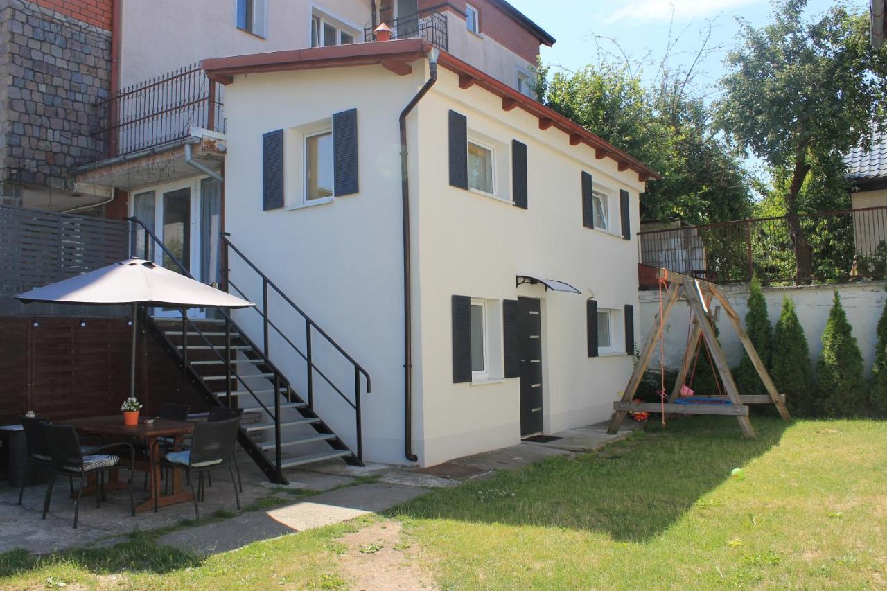 Guest House Agatomdom Bed & Breakfast