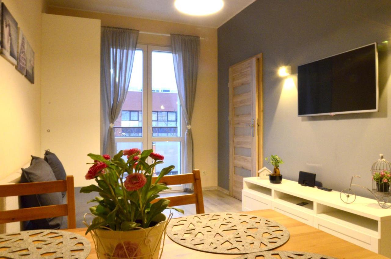 Central Apartment: Old Town & Main Station *
