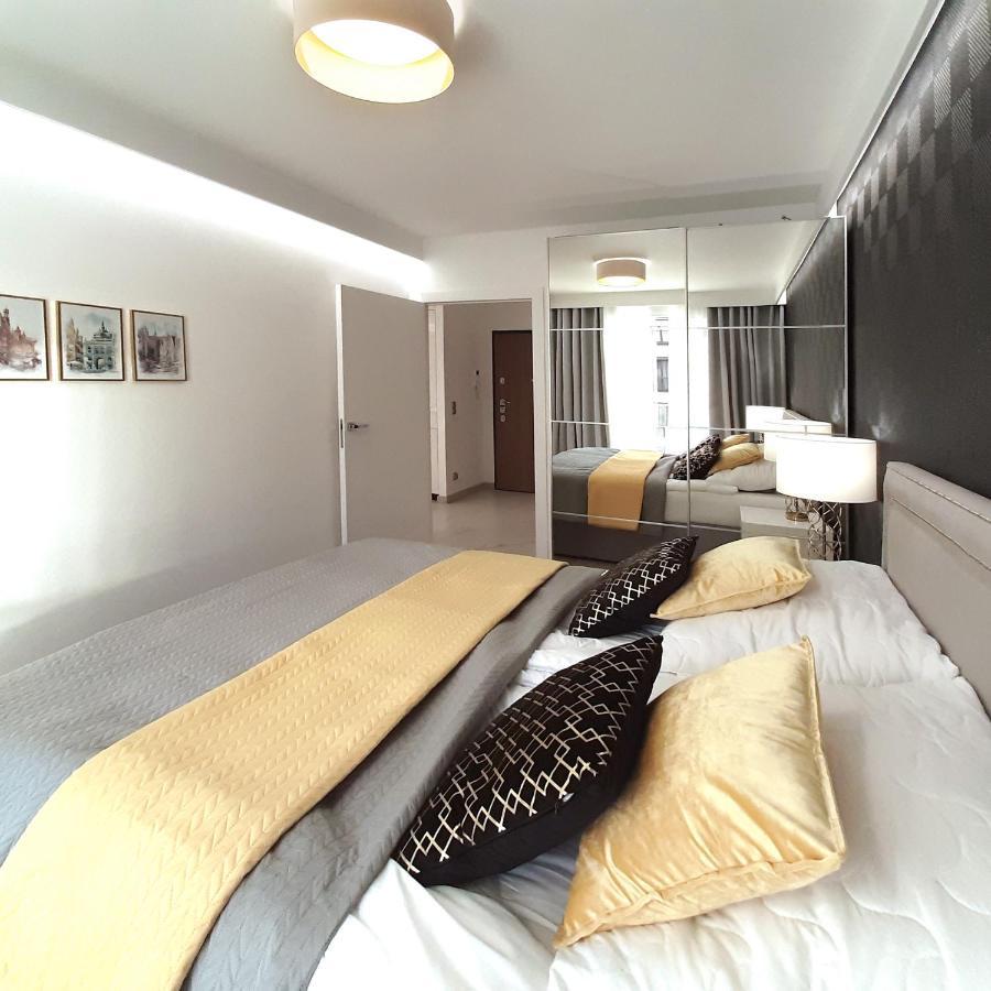 Apartment Saint Barbara Old Town River Gdansk By Triapart
