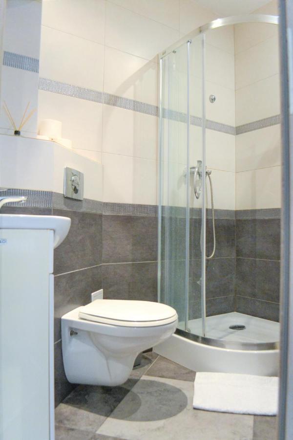 One-room On Ogarna St In The Old Town Lägenhet Gdańsk