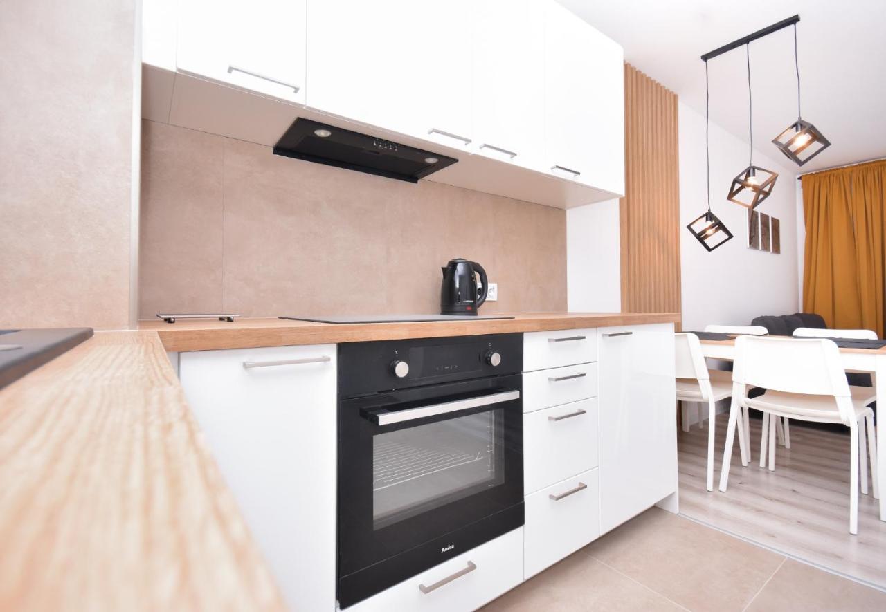 Apartment Rent40 Aura Old Town *