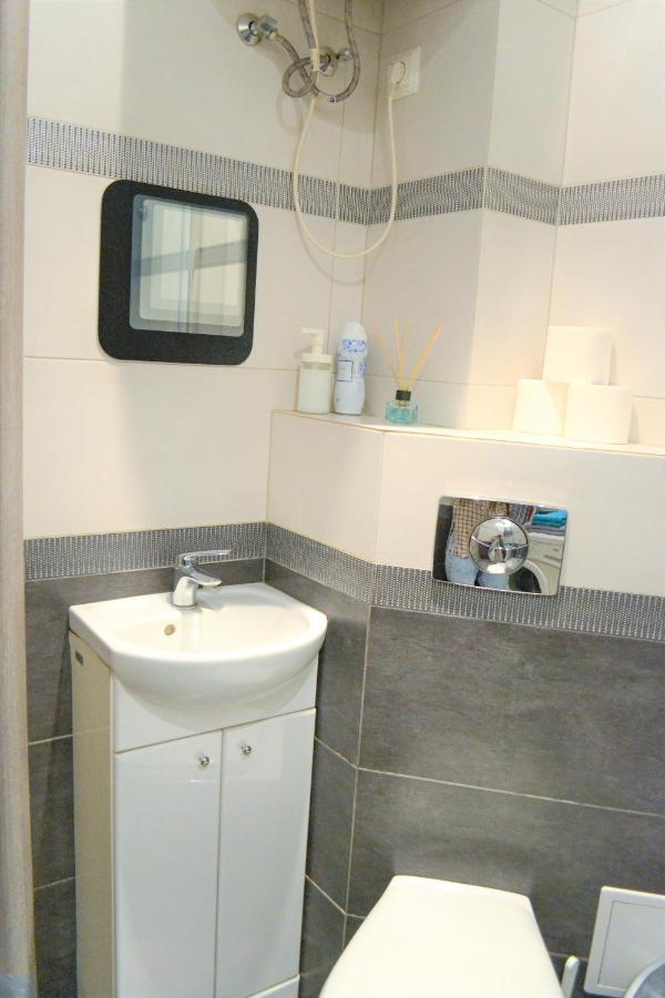 One-room On Ogarna St In The Old Town Lägenhet Gdańsk