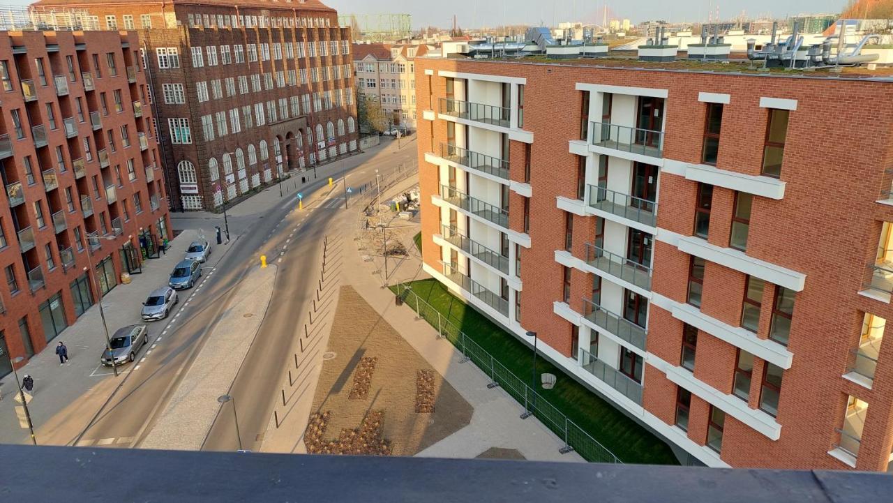Apartment Aura *