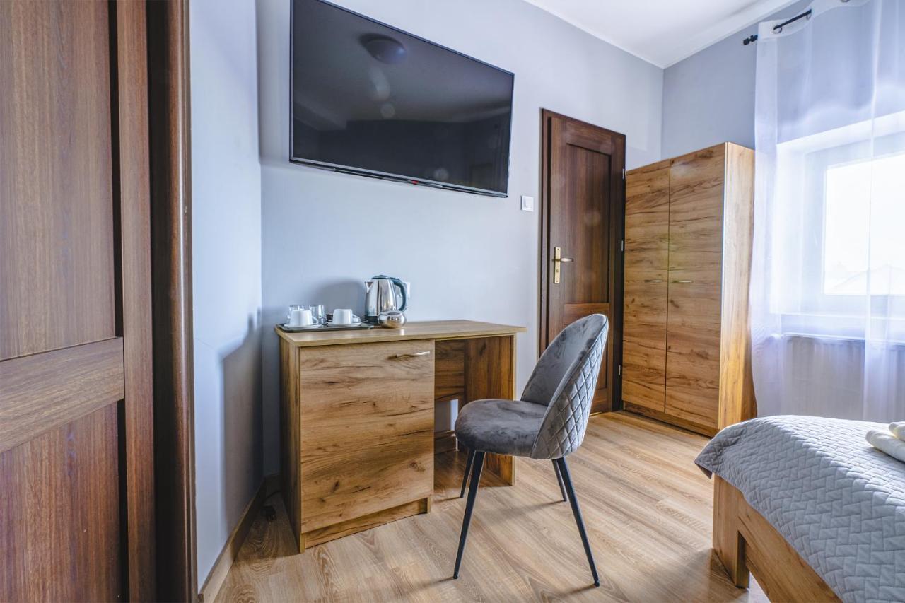 Royal Acomodação com café da manhã  3*