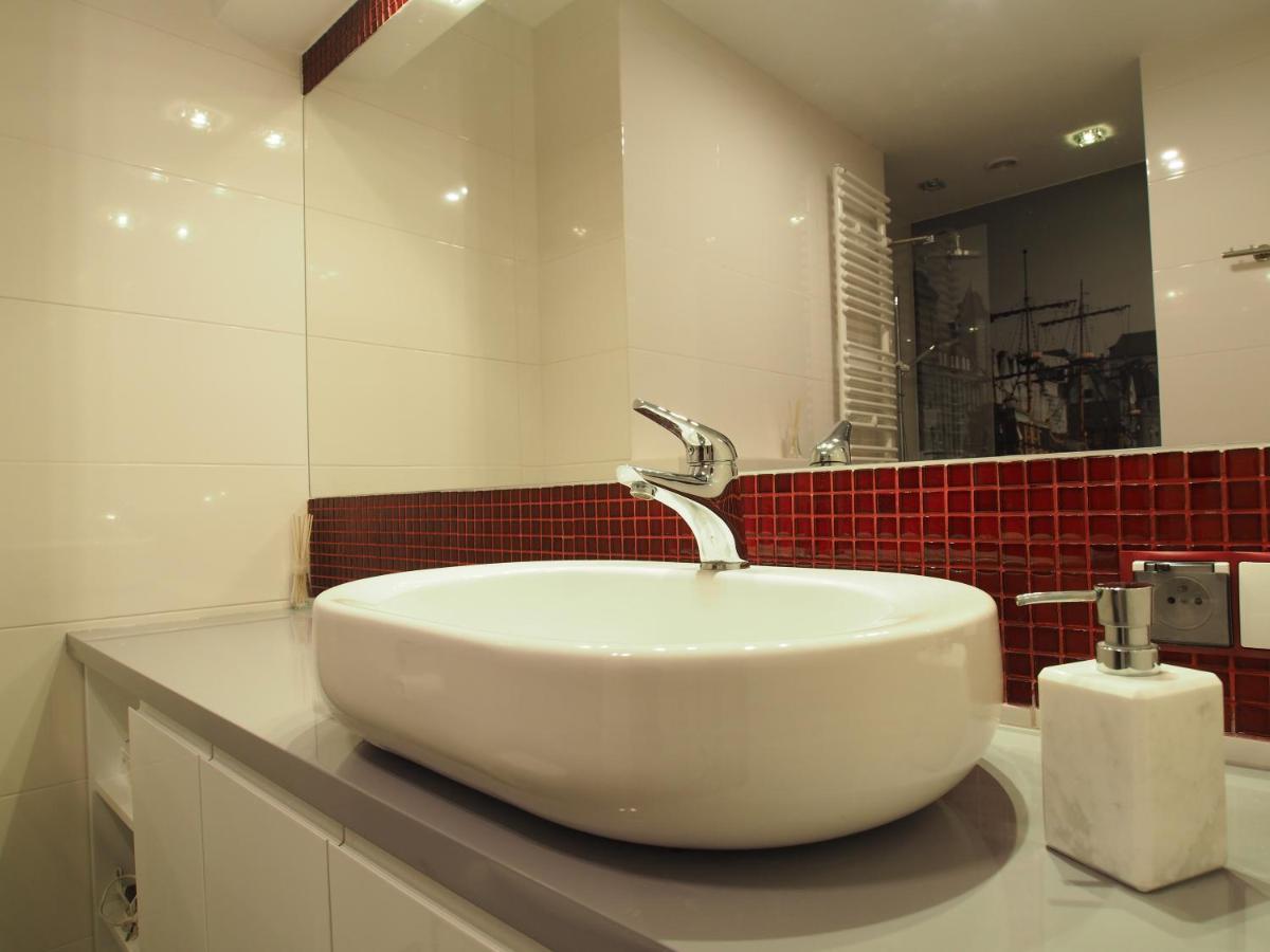 Grand Tourist Simple Rest Apartment Gdansk