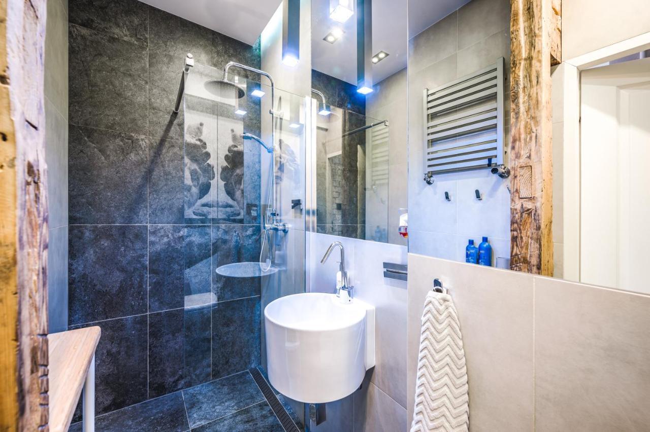 Apartament Przy żurawiu *