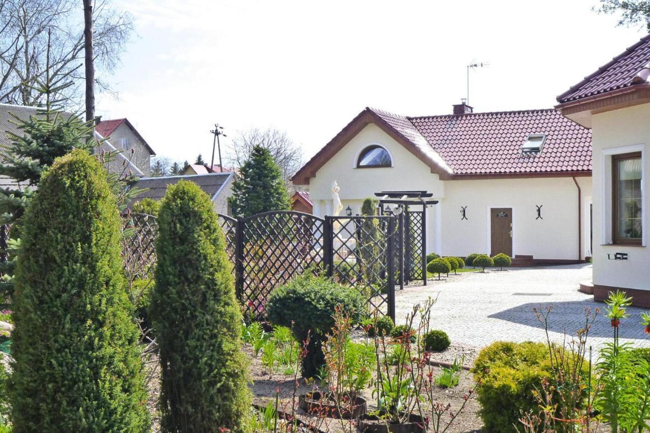 Secluded In Swibno With Grill Dom wakacyjny *