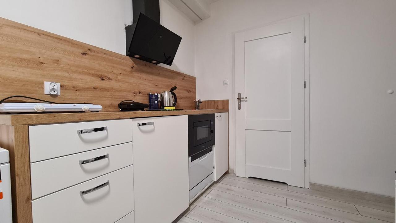 Apartment Studio I Pokoje I Pokoje Z Lazienkami *