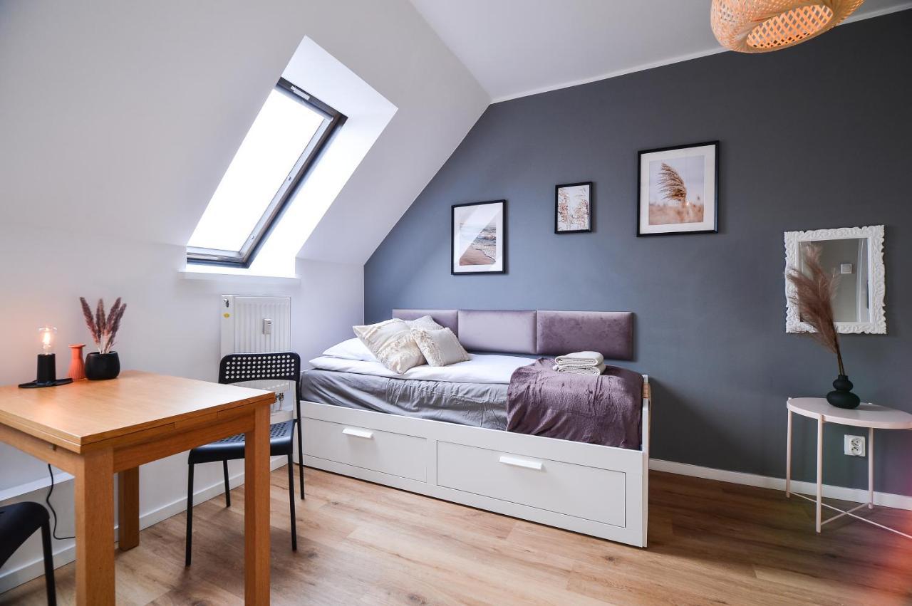 Citystay Brzezno 3 Min Do Plazy Apartment