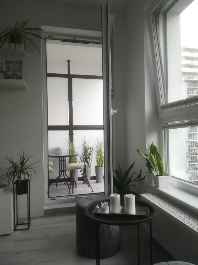 Obroncow Wybrzeza Apartment