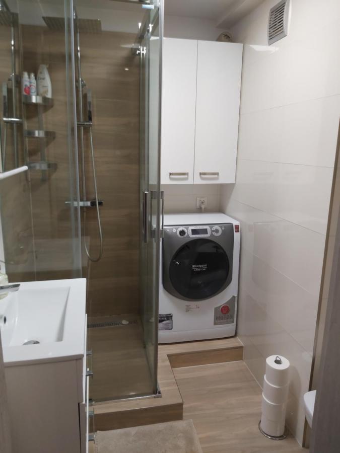 Apartament Izba - Mieszkanie Na Doby Lägenhet