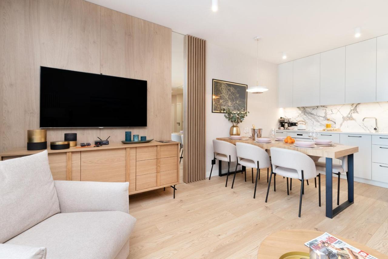 Luxury Tarasy Baltyku With Stunning Views & Sauna & Gym By Renters Prestige Gdańsk