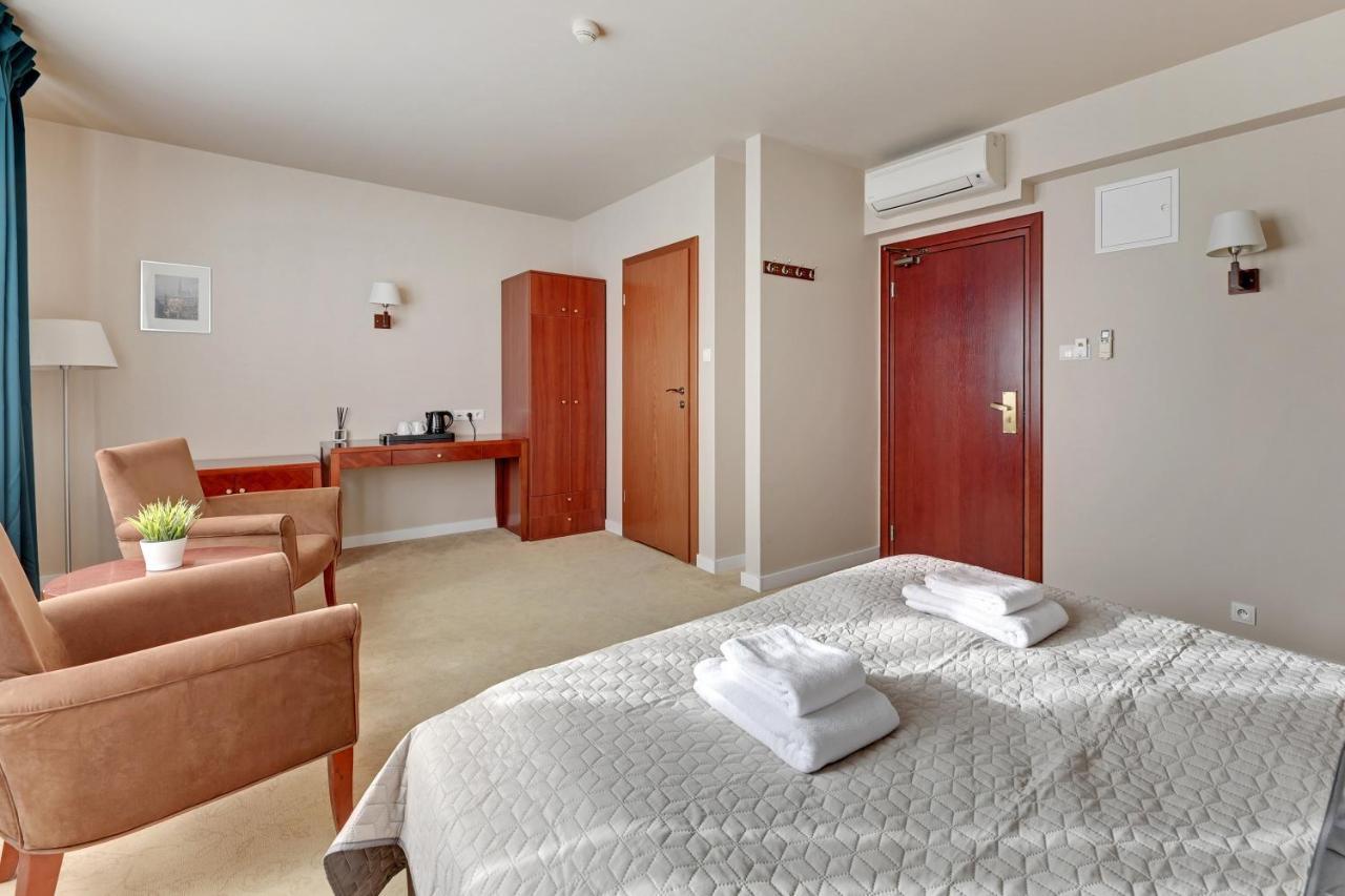 Aparthotel Kolib Center *
